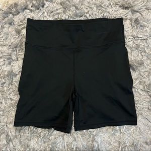 Fabletics Black Ultracool Training Short